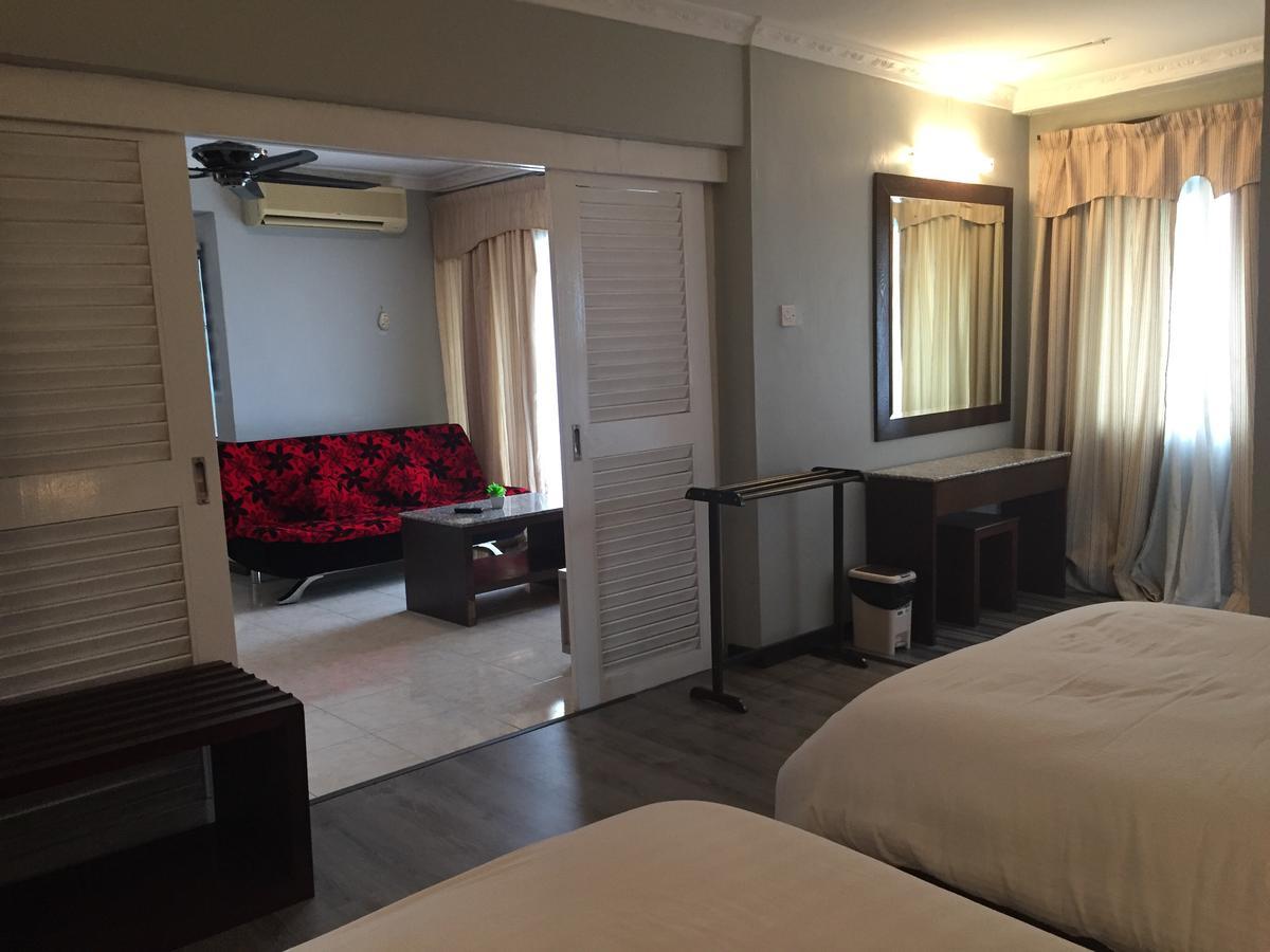 Апартаменты D Savoy @ Famosa Melaka Экстерьер фото